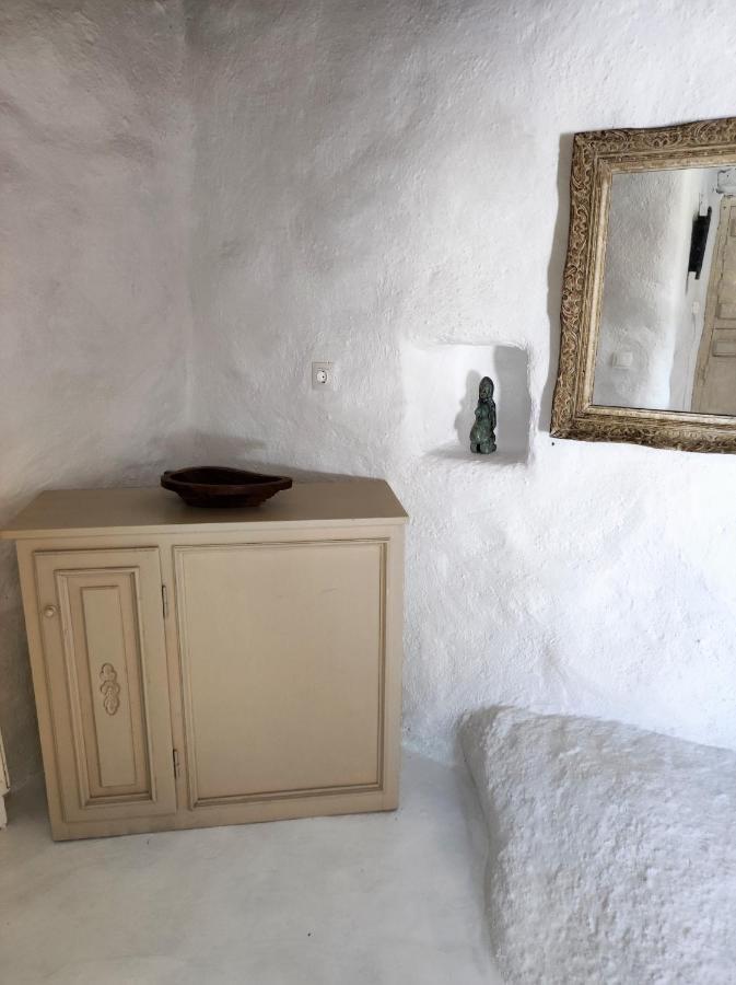 Pyrgi Artemis Place Mykonos Town Bagian luar foto