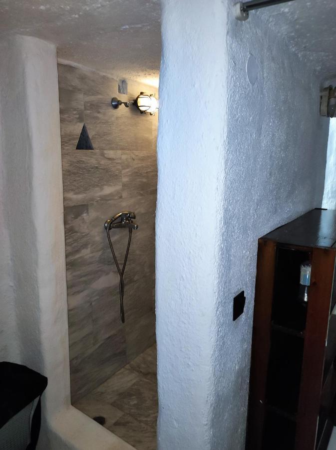 Pyrgi Artemis Place Mykonos Town Bagian luar foto