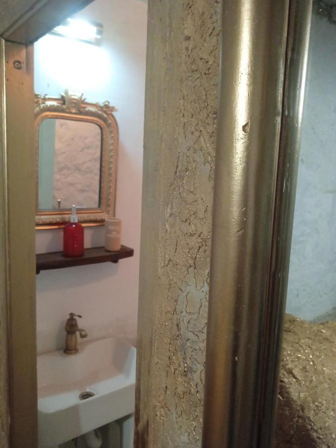 Pyrgi Artemis Place Mykonos Town Bagian luar foto