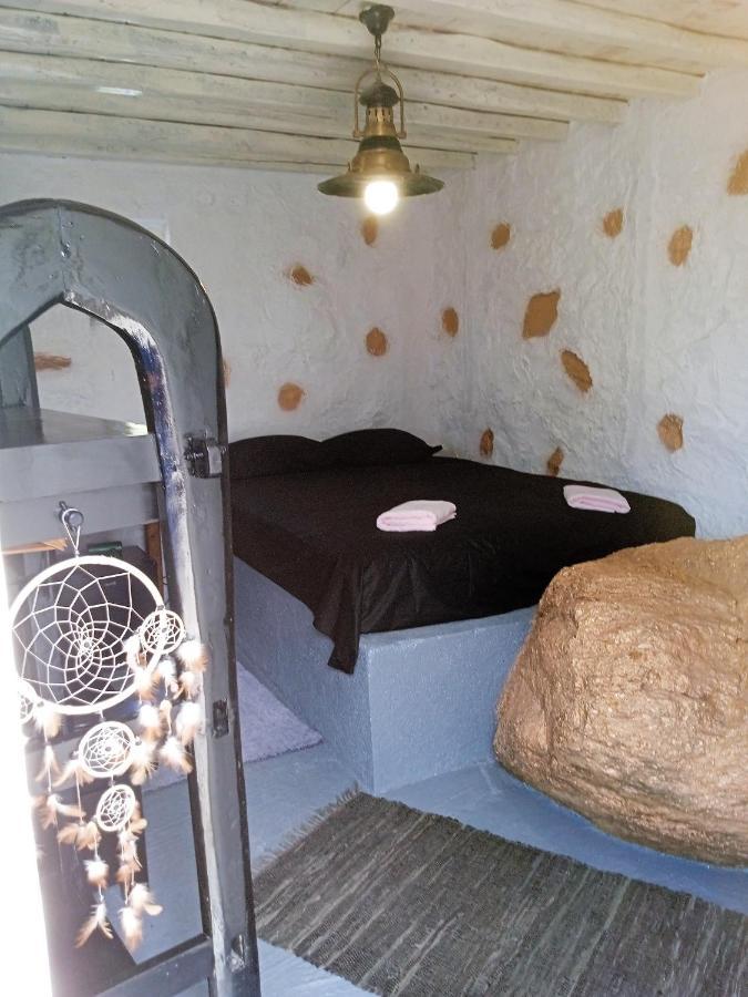 Pyrgi Artemis Place Mykonos Town Bagian luar foto